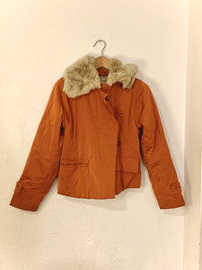 Max Mara stylish and warm winter coat with faux fur collar